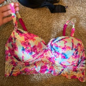 Victoria’s Secret and Pink bras